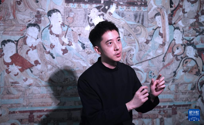 12月16日，香港天籁敦煌乐团艺术总监兼作曲甘圣希接受采访。