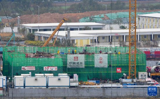 这是1月23日拍摄的建设中的河套深港科技创新合作区香港园区。